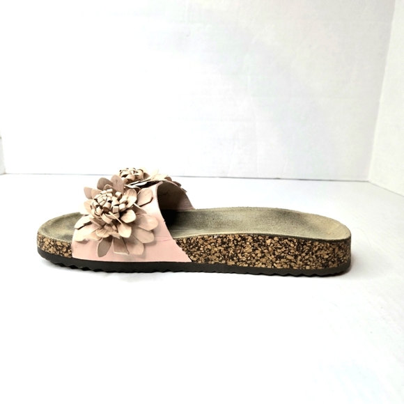 Cape Robbin Pale Pink, Flower Slides. 9M - Picture 5 of 11